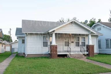 Main picture of 1303 W 4th St
