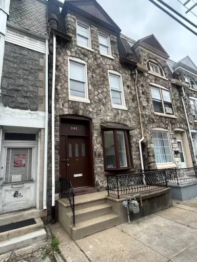 Main picture of 1140 N 10th St