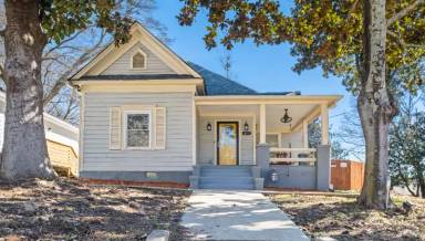 Main picture of 837 Center Hill Ave NW