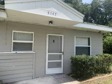 Main picture of 5147 107th St