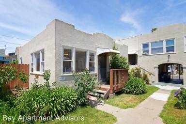 Main picture of 527 Palace Ct