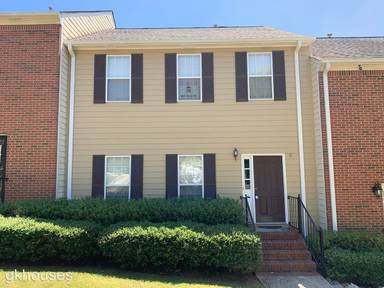 Main picture of 113 Beach Cir