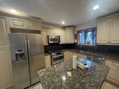 Main picture of 1471 Shore Dr