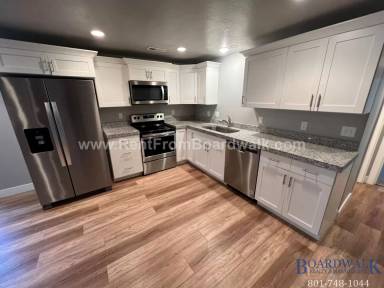 Main picture of Bridgeport at Waters Edge
