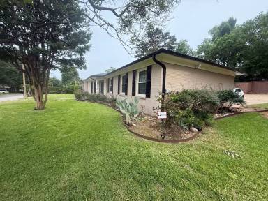 Main picture of 1105 Wilma St