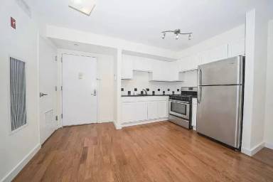 Main picture of 960 Willoughby Ave