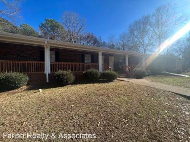 Main picture of 503 Johnson St