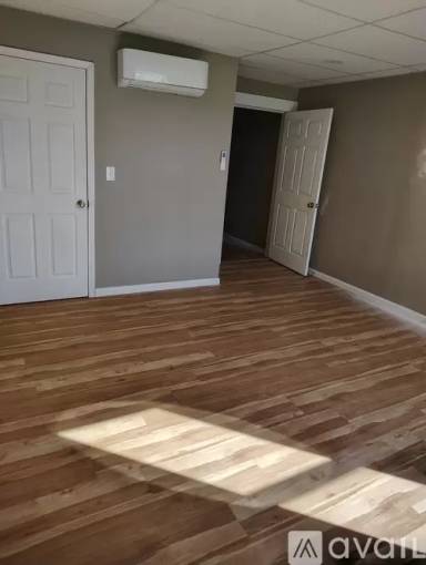 Main picture of 535 Wheeling Ave