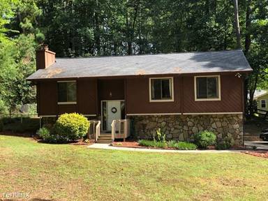 Main picture of 2295 Brandon Ct NE