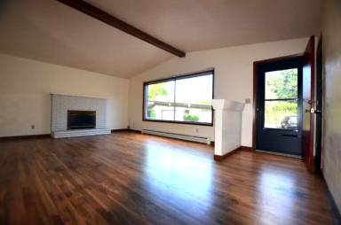 Main picture of 108 Harvard Ct SE