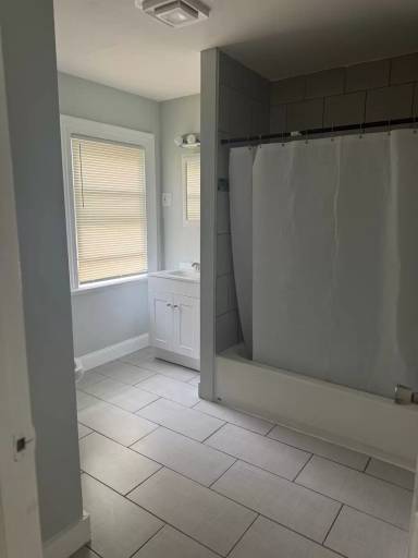 Main picture of 607 Winthrop Ave