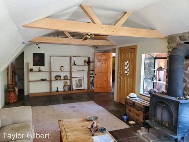 Main picture of 135 S Encinal Ave