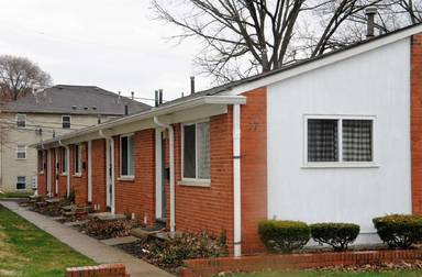 Main picture of 77 W Northwood Ave