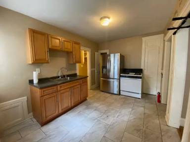 Main picture of 254 Belgrade Ave