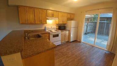 Main picture of 331 J St