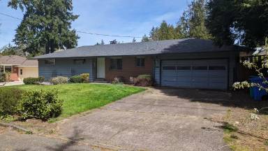 Main picture of 1202 NE 117th Ave