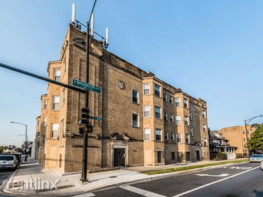 Main picture of 62 N Parkside Ave & 5645 W Washington Blvd Apartments