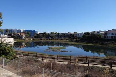 Main picture of 4000 Pacific Ave