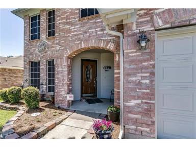 Main picture of 2821 Briargrove Ln