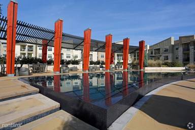 Main picture of 700 N Vista Ridge Blvd