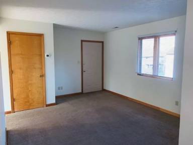 Main picture of 6th Street Apartments