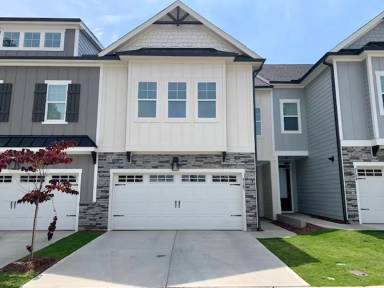 Main picture of 2107 Mullingar St