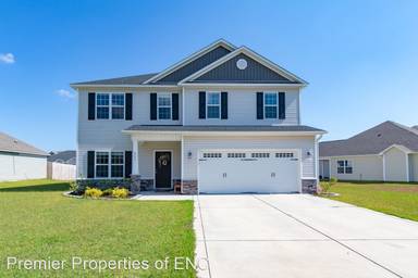 Main picture of 223 Sailor St