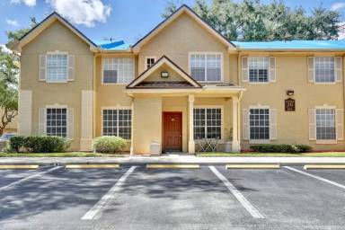 Main picture of 824 Grand Regency Pointe
