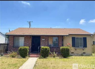 Main picture of 15116 Pioneer Blvd