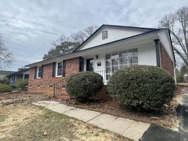 Main picture of 528 Anson Dr