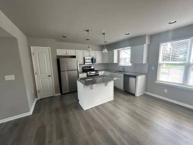 Main picture of 115 High Pointe Dr