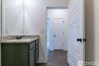 Main picture of 119 Stonecrest Way
