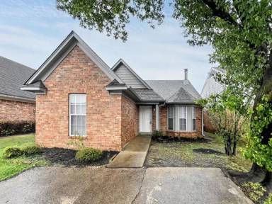 Main picture of 7611 Lilly Dr