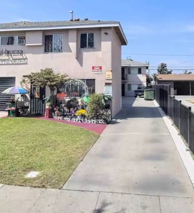 Main picture of 6117 Woodlawn Ave