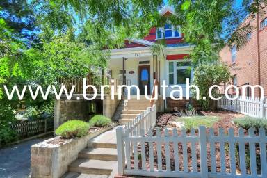 Main picture of 123 D St