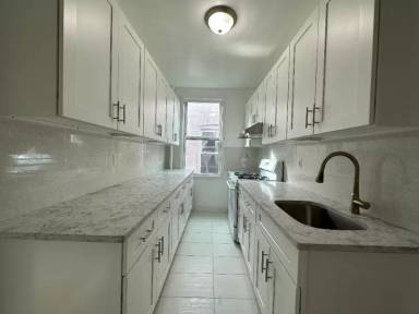 Main picture of 2886 Saint Theresa Ave