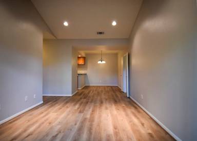 Main picture of Hudson Oaks Townhomes