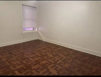 Main picture of 27 E Main St