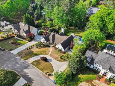 Main picture of 385 Dogwood Trl SE