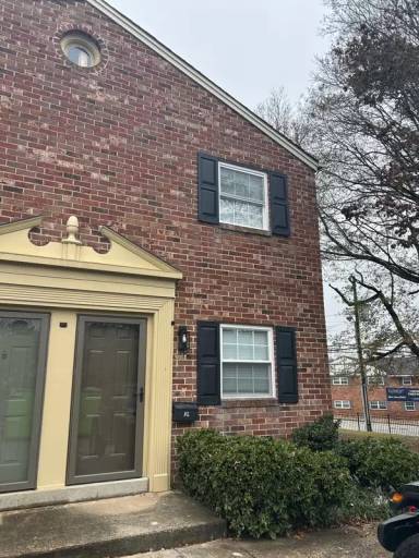 Main picture of Pelham Place North