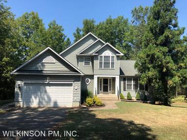 Main picture of 765 Poplar Rd