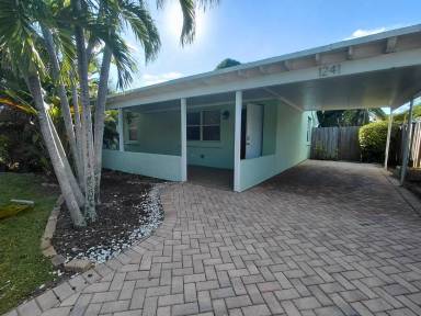 Main picture of 1241 NW 4th Ave
