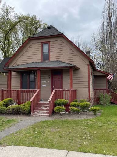 Main picture of 491 NW Beaver St