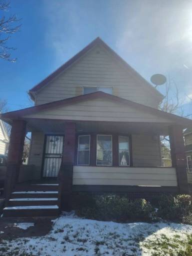 Main picture of 8208 Goodman Ave