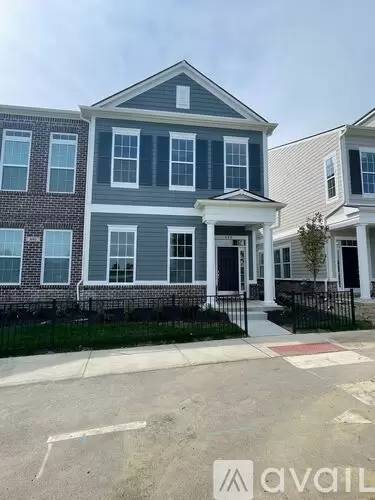 Main picture of 888 Kinzer Ave