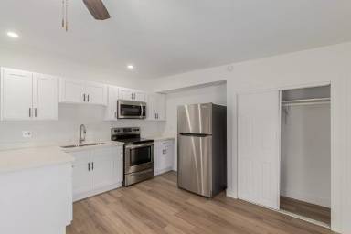 Main picture of 5035 N 23rd Ave