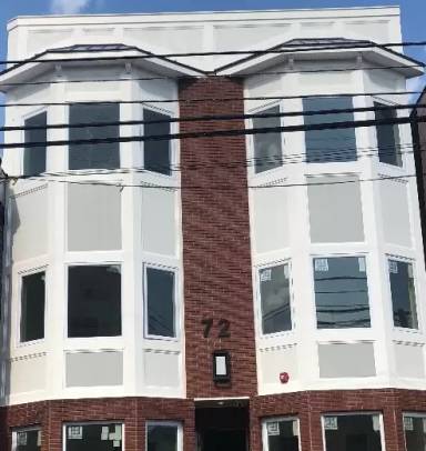 Main picture of 72 Hamilton Ave