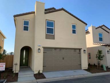 Main picture of 2062 N Perry Ln