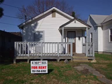 Main picture of 123 Poplar Ave
