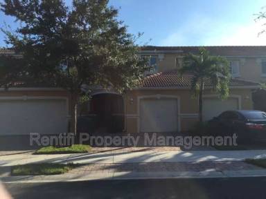 Main picture of 3243 Antica St